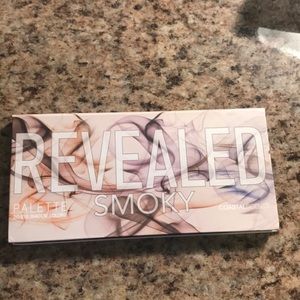 Coastal Scents Revealed Smoky Eyeshadow Palette
